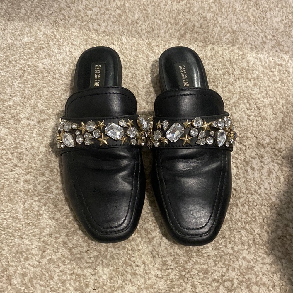 Slip on closed toe shoe